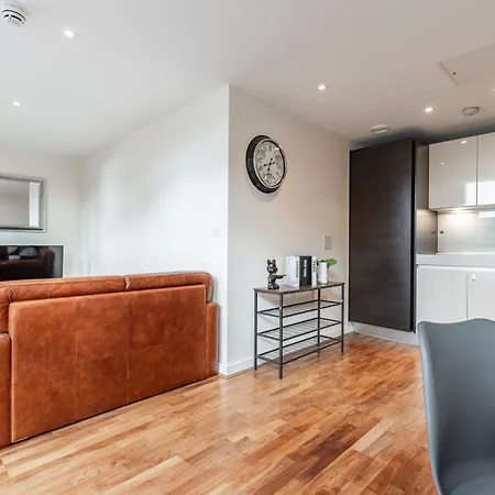 Modern London City Apartment Exterior photo
